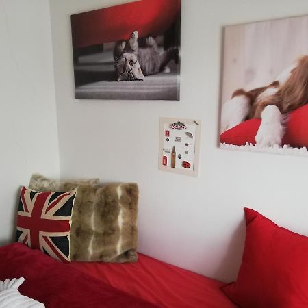 Clay Cross Nice Rooms In Queen House المظهر الخارجي الصورة