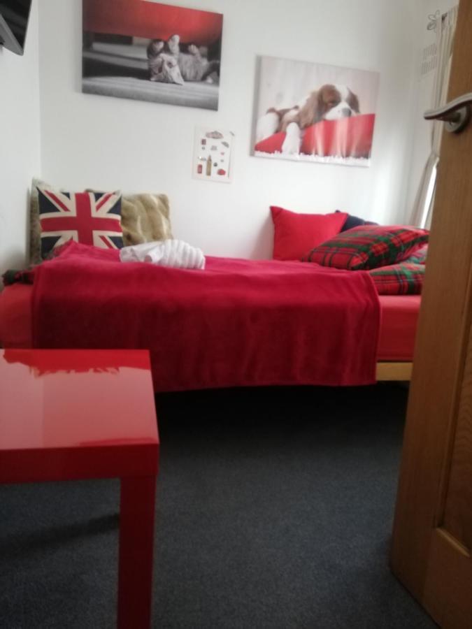 Clay Cross Nice Rooms In Queen House المظهر الخارجي الصورة